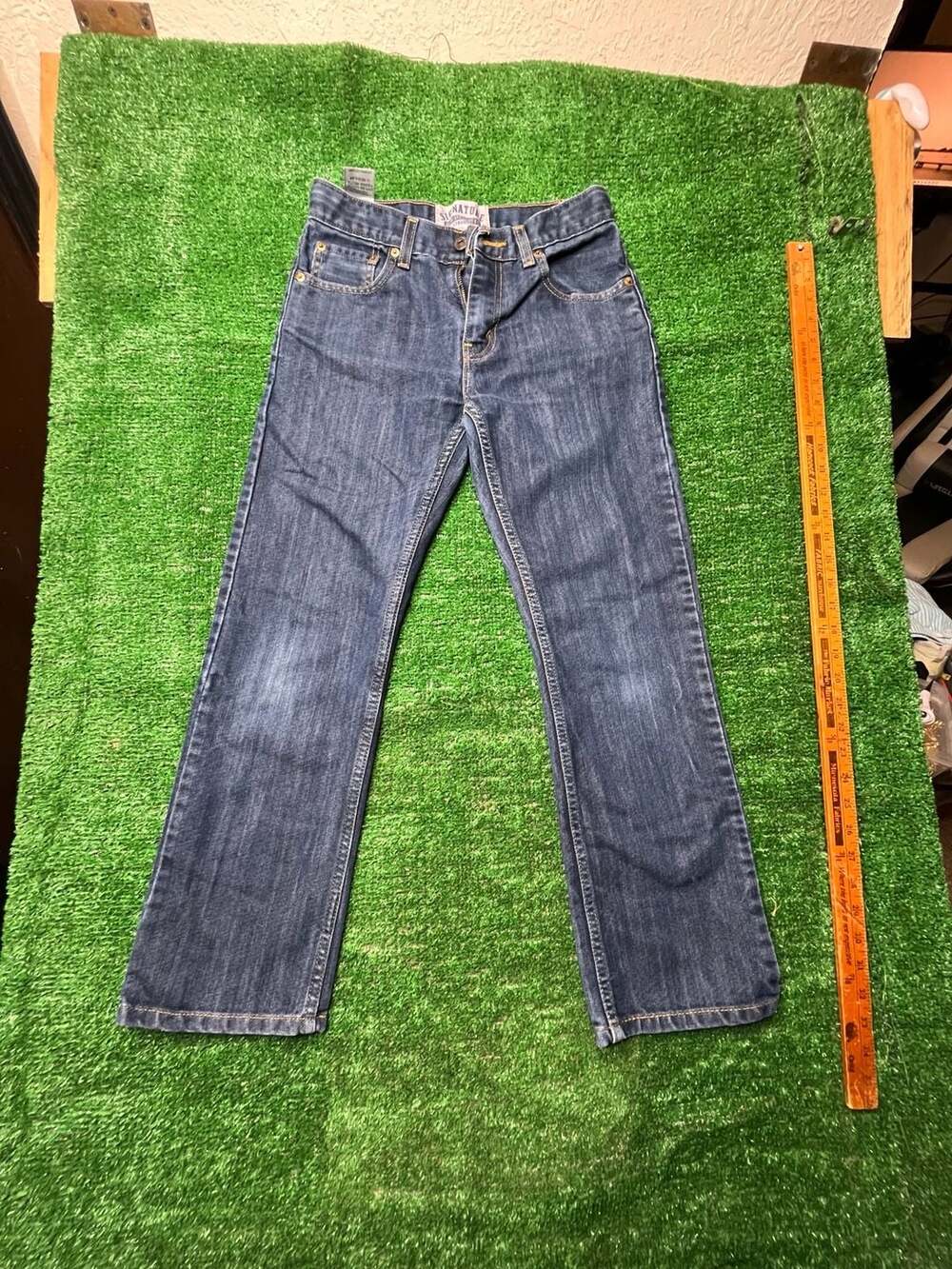 Signature by Levi Strauss & Co. Slim Straight Fit Denim Jeans
